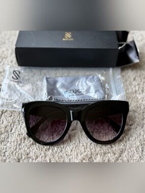 Women's Black Cat-Eye Sunglasses - Elegant Fashion Shades